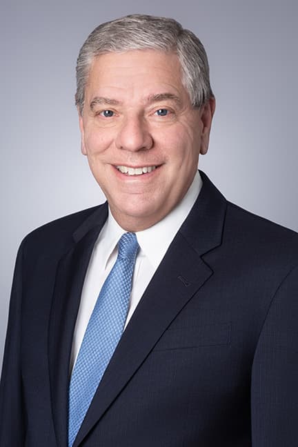 Douglas S. Ellenoff، Chief Legal Adviser، شيقونومي